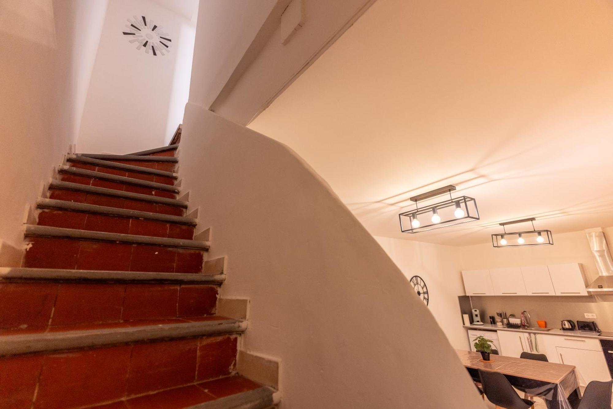 Appartement Tout Equipe Pour 6 Personnes A 15Min Des Plages Μπεζιέ Εξωτερικό φωτογραφία