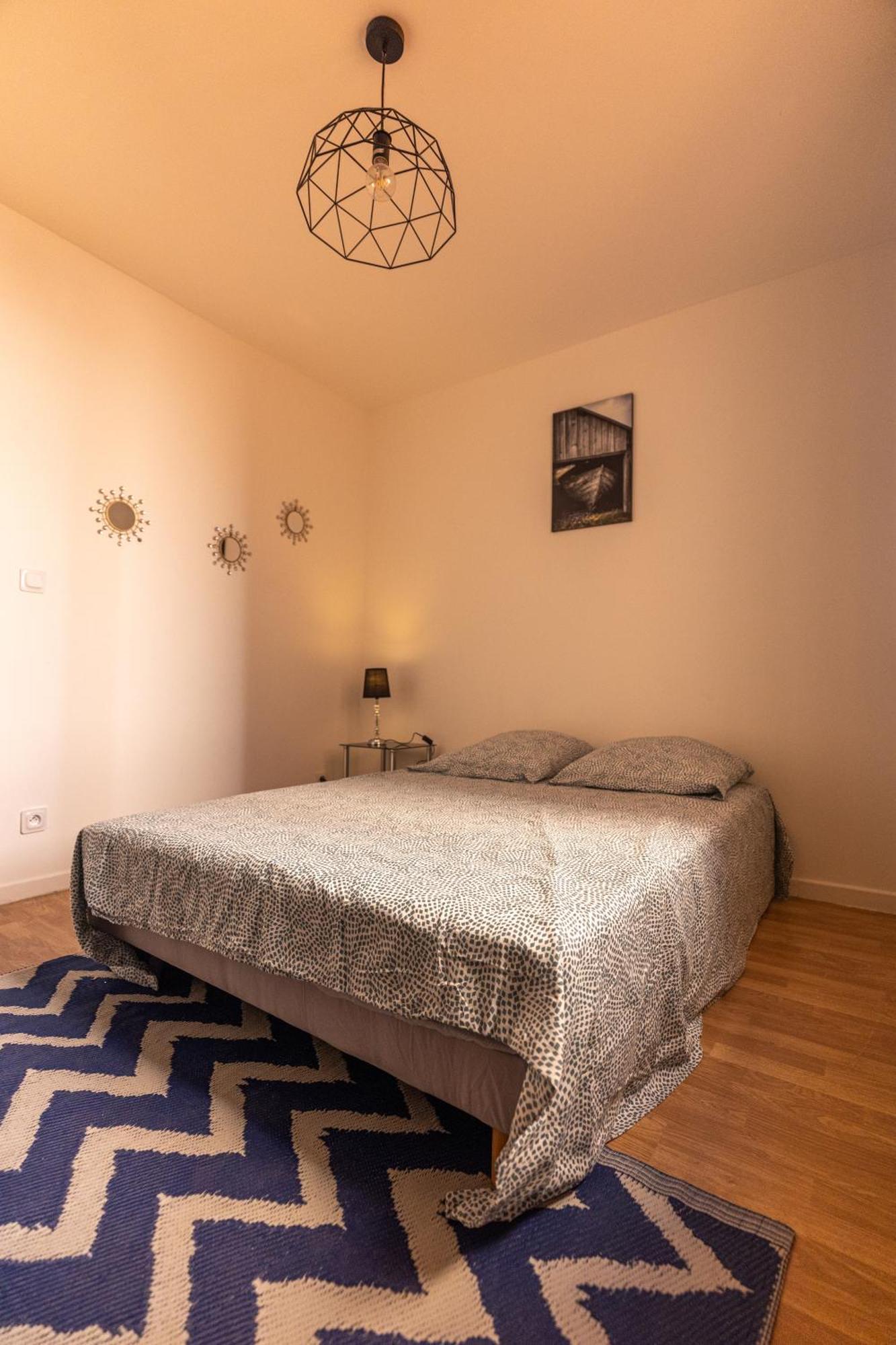 Appartement Tout Equipe Pour 6 Personnes A 15Min Des Plages Μπεζιέ Εξωτερικό φωτογραφία